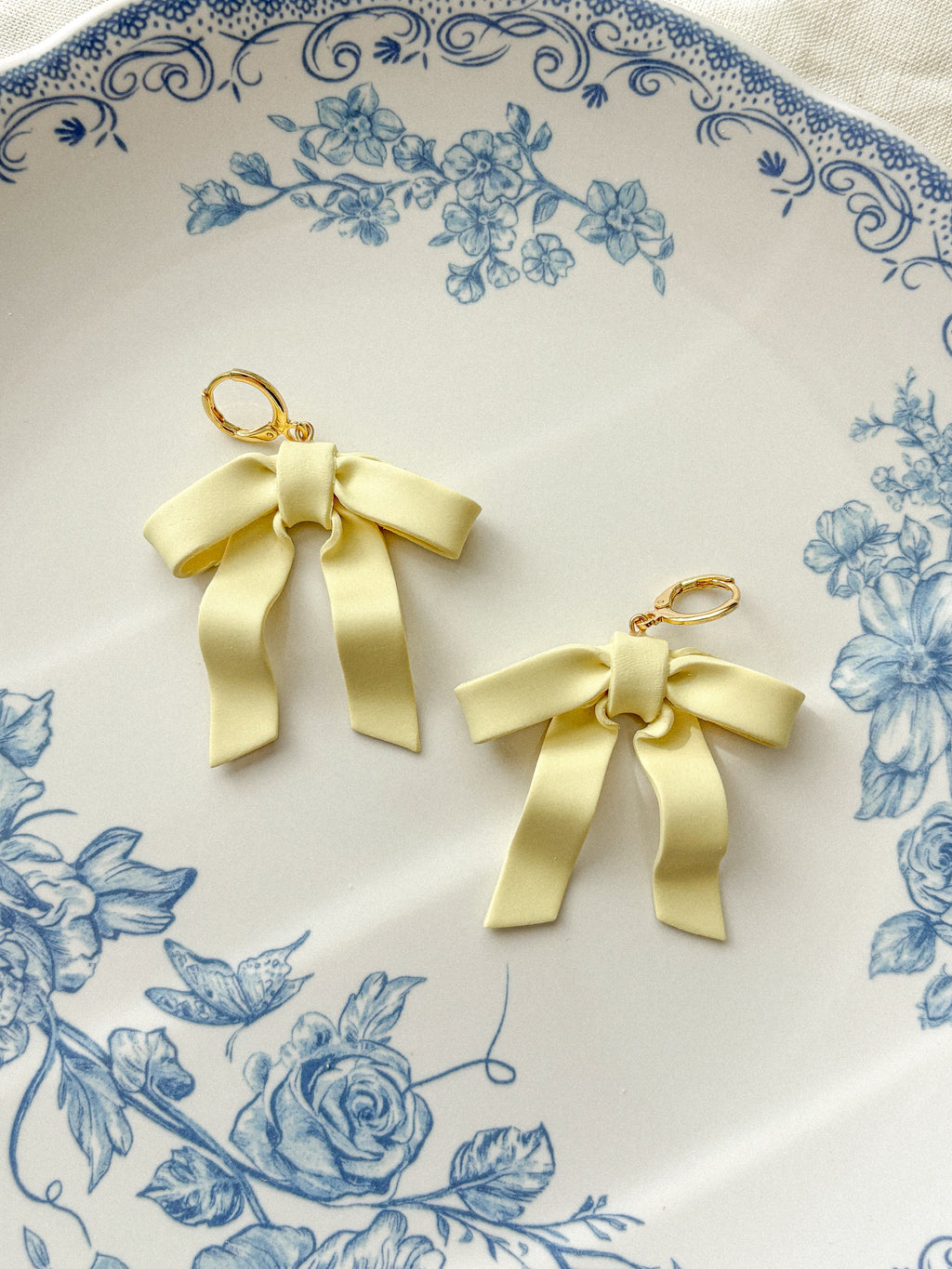Ribbon Bow Earrings