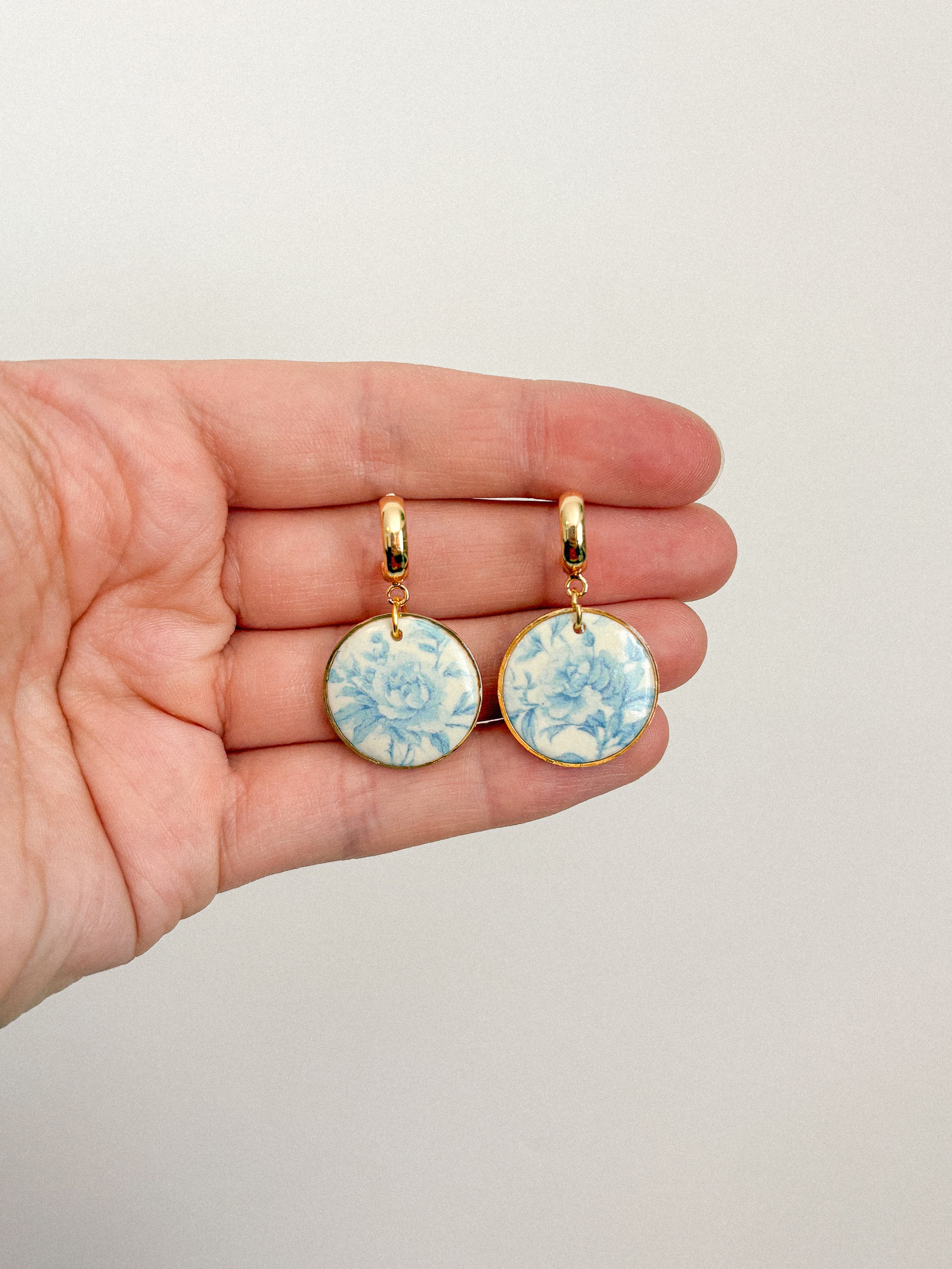 Blue Floral Circle Earrings