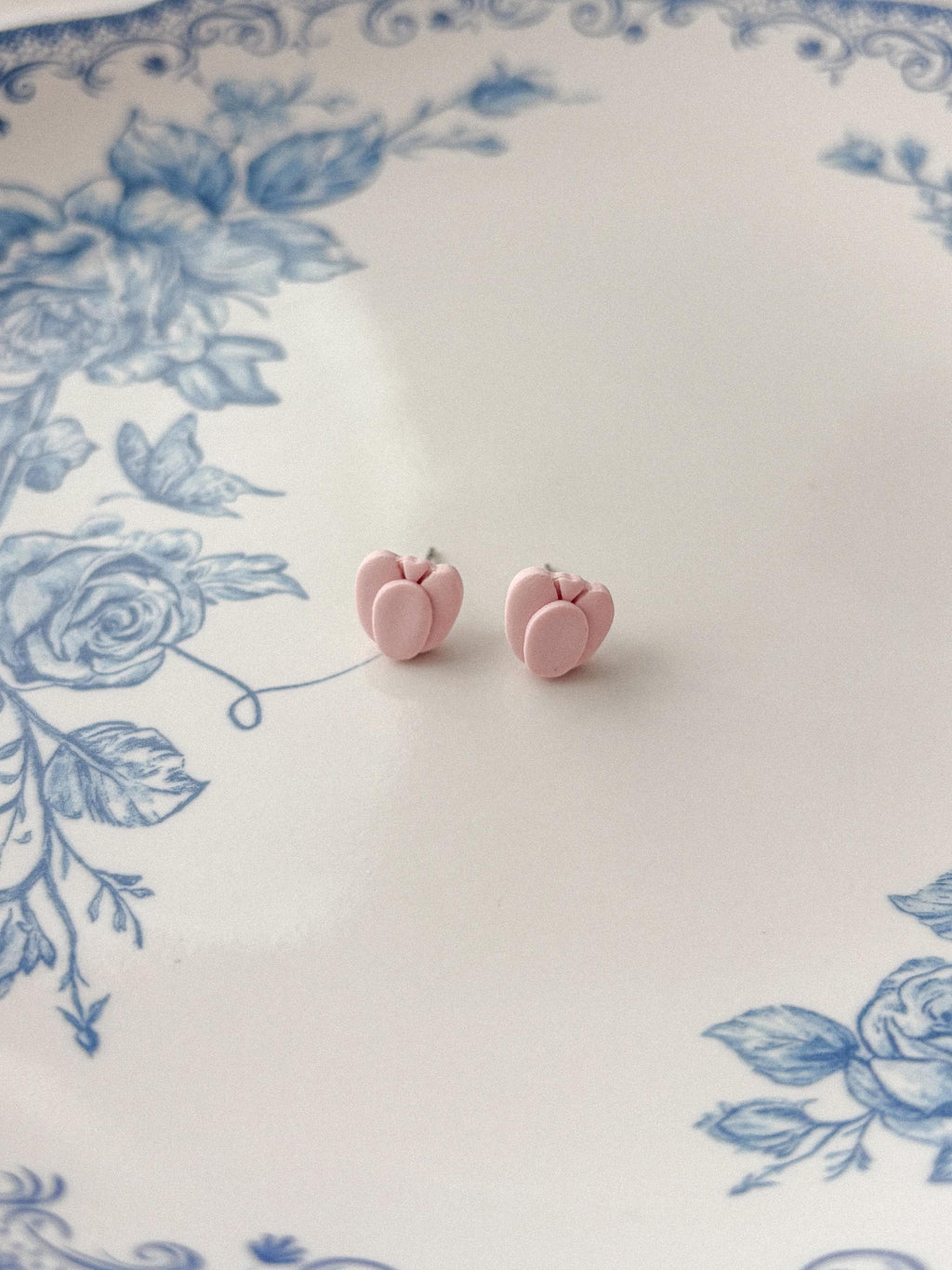 Tulip Stud Earrings