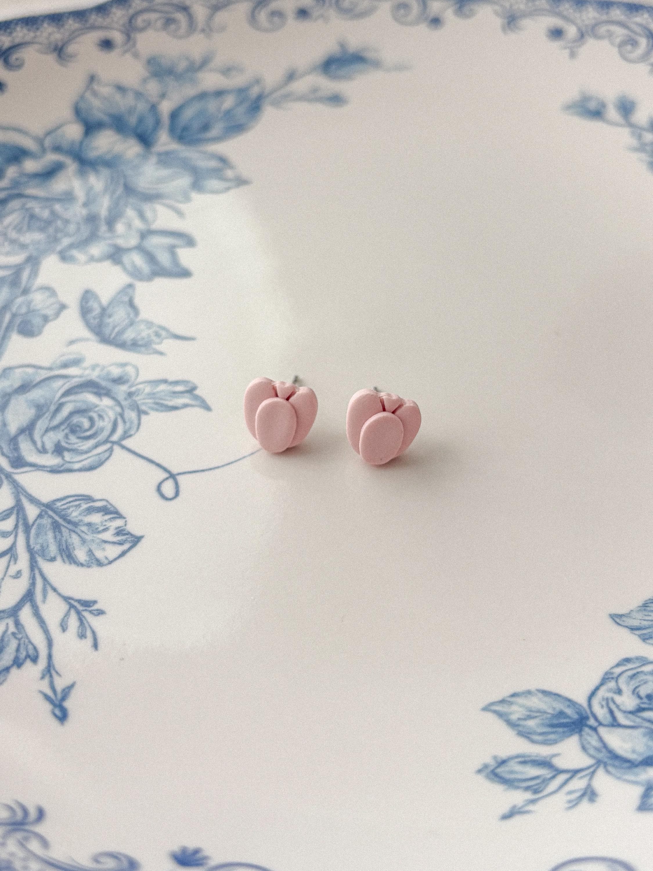 Tulip Stud Earrings